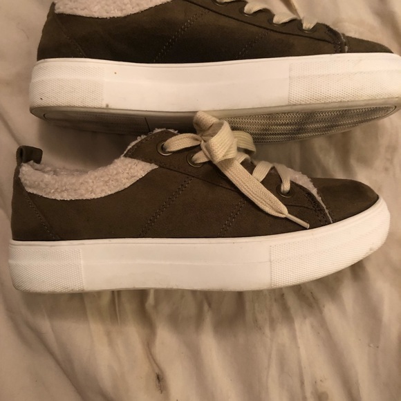 Soda brand sneakers - Picture 4 of 9